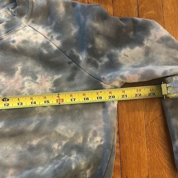 NSF SET crew neck sweatshirt and joggers. - Picture 7 of 11